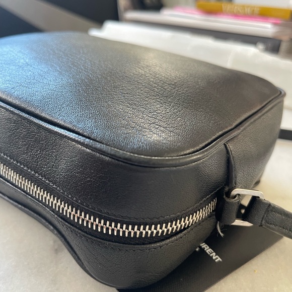Authentic ( YSL) Saint Laurent Lou Camera Bag, Leather Small Black Crossbody - Picture 4 of 16